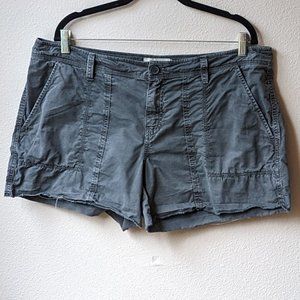 Old Navy - Gray Shorts - Women's 16